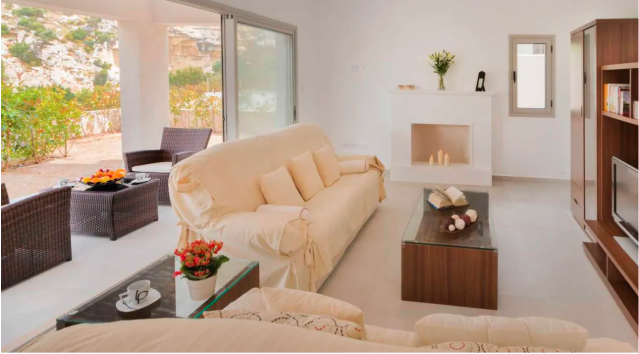 Luxury 4-Bedroom Villa for Sale, Tala, Paphos