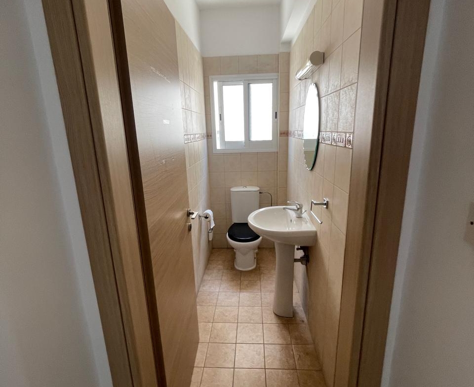 Bright 2-Bedroom Apartment for Rent, Katholiki, Limassol