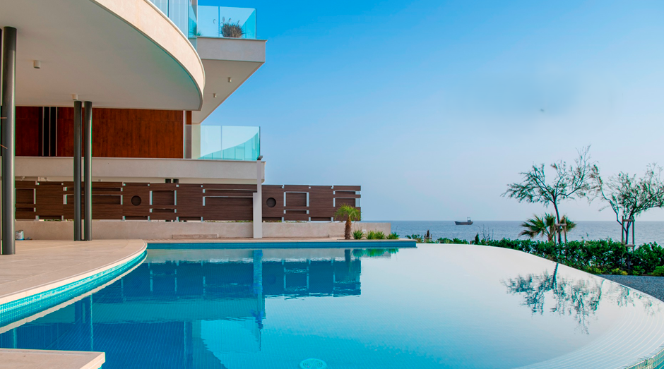 Luxury 3-Bedroom Ground-Floor Apartment – Chloraka, Paphos