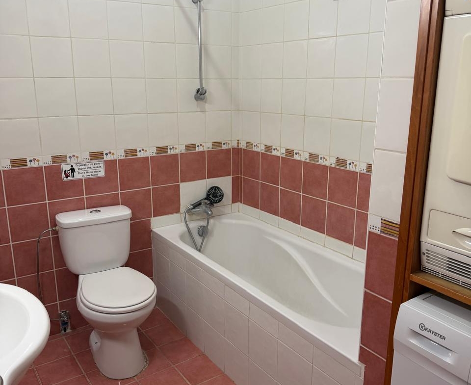 Fully Furnished 1 – Bedrooom Apartment for Rent, Mesa Geitonia, Limassol