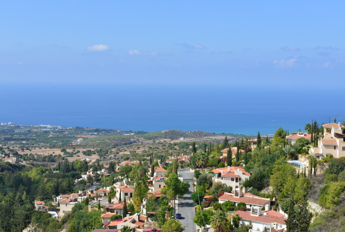 4-Bedroom Villa for Sale, Ready to Move In, Tala, Paphos