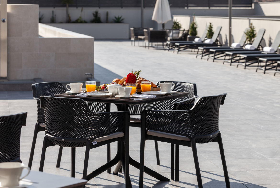 Luxury 3-Bedroom Apartment for Sale, Germasogeia Tourist Area, Limassol